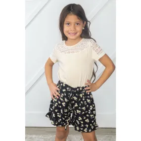 Girls:: Flower Child Ruffle Shorts