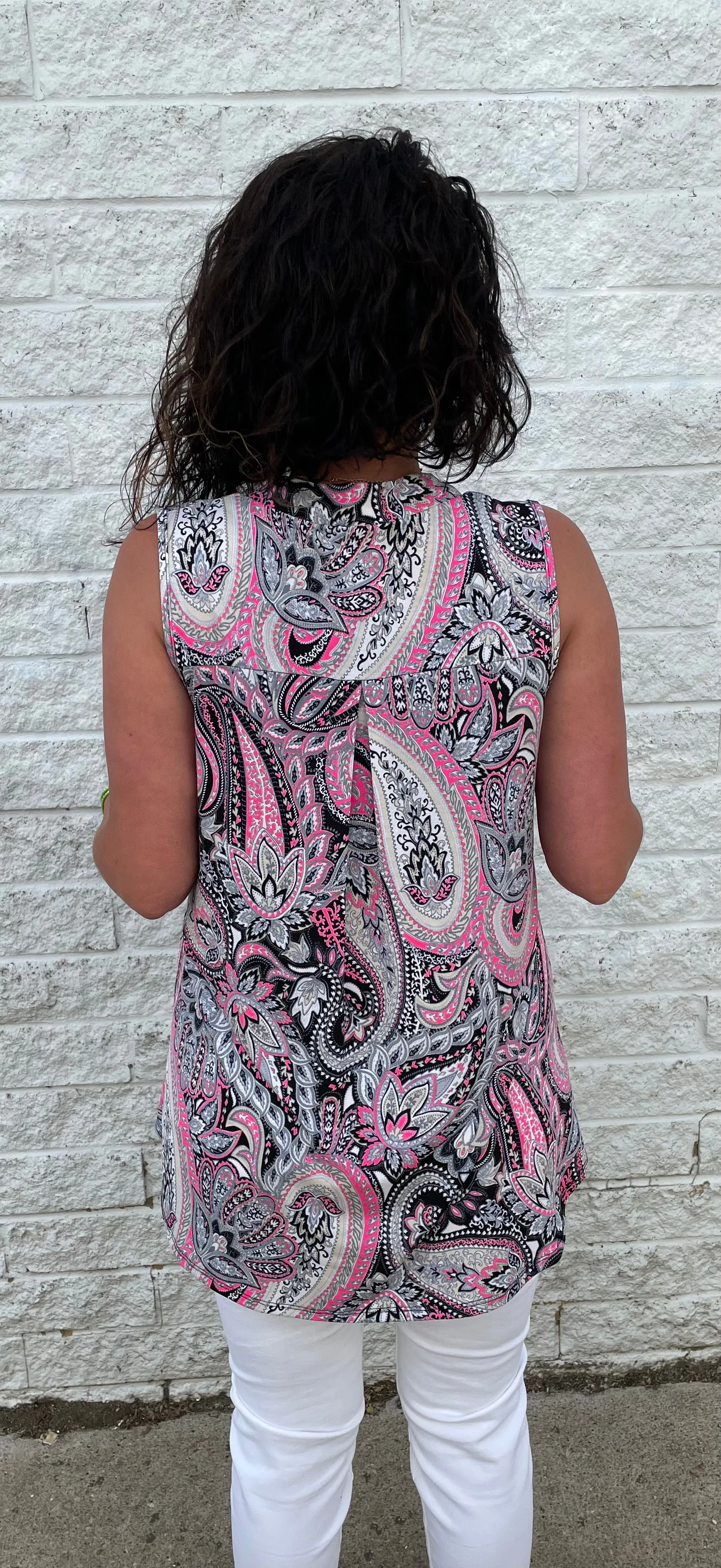 Honeyme Sleeveless Black/Neon Pink Top